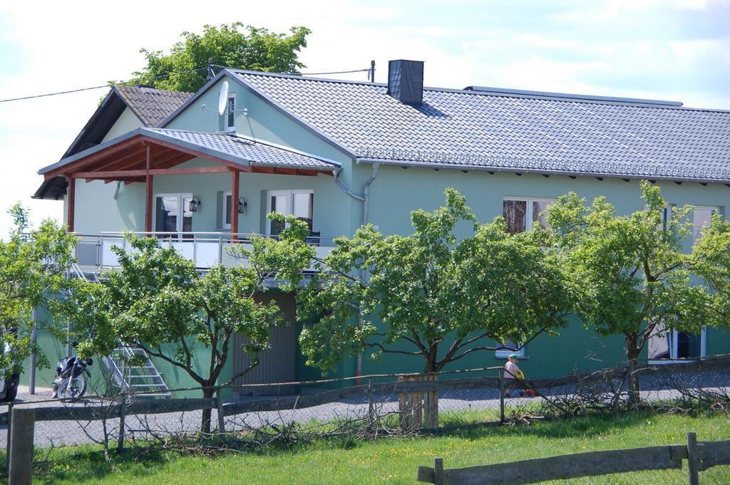 Gaenschen Klein Apartment Ellscheid Exterior photo